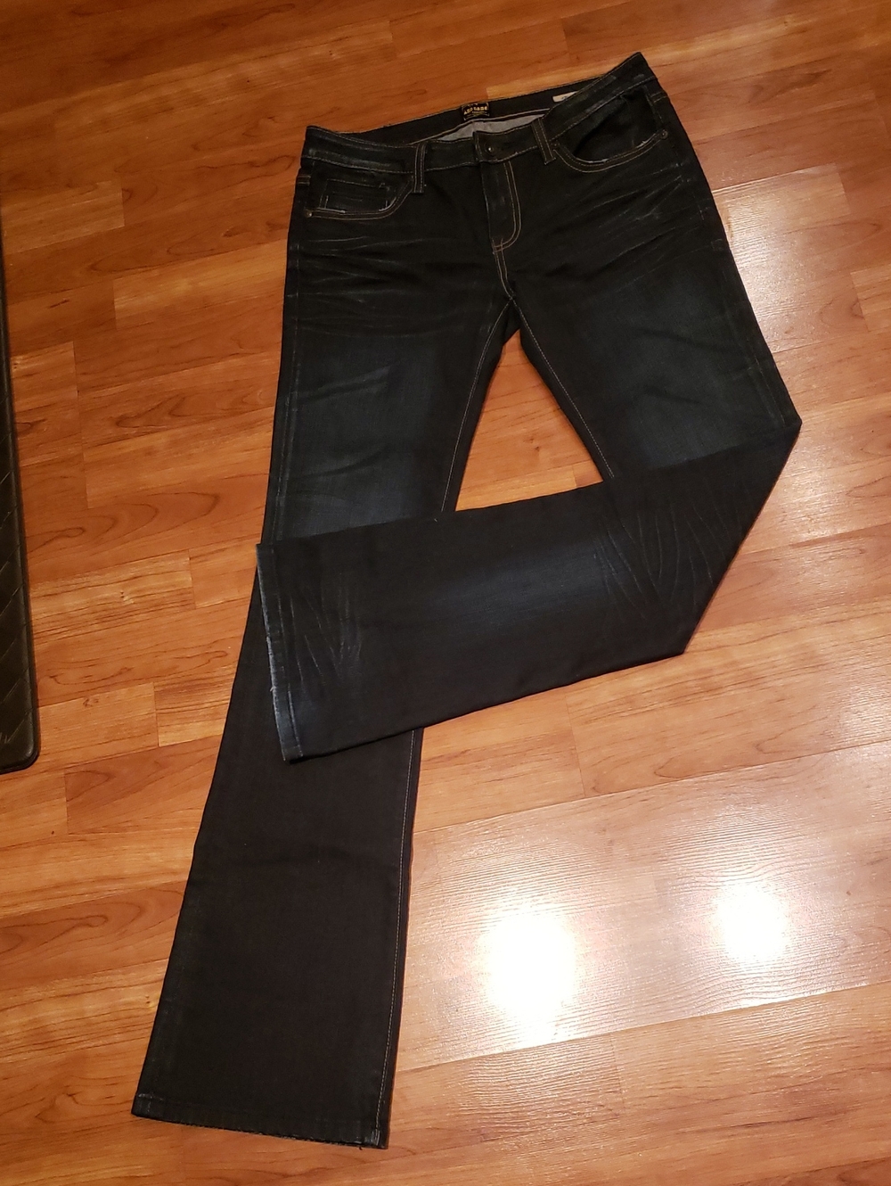 Anoname Women's Boot Cut Jeans - Black